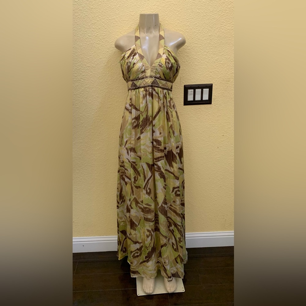 BCBGMAXAZRIA Size 4 Multicolored Abstract Print Halter Maxi Dress